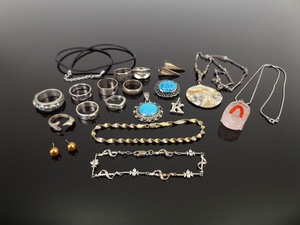 lot 61 image: 97.2 Grams .925 Sterling Silver Jewelry