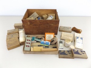 lot 71 image: Lot of Vintage Military First Aid Items in a Wood Box