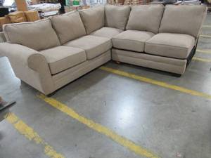 lot 255 image: Ashley Amandine 4 Piece Sectional In Toast, APK-42502-R4 - Missing Chaise  - In nice condition