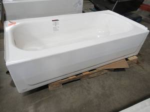 lot 487 image: Briggs LH Drain, Made from Single Steel Sheet in White 60 X 30 12 X 14 12 Tall - Some Scratches and Enamel Chip by Drain - See Photos