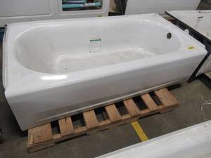 lot 490 image: American Standard RH Drain Made From Single Steel Sheet in White 60 X 30 X 14 Tall. - In Nice Condition - See Photo.