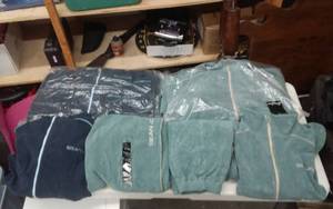 lot 30 image: 4-Mens Track Suits Size XL