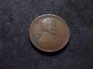 lot 60 image: 1922 Weak D Lincoln Cent