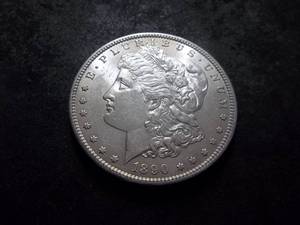 lot 19 image: 1890 S  Morgan Silver Dollar
