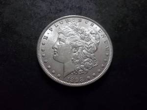 lot 32 image: 1898 Morgan Silver Dollar