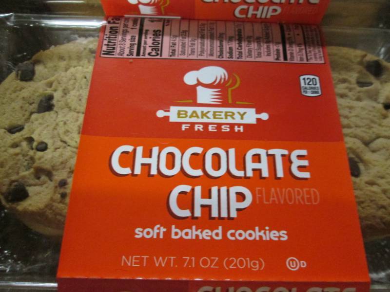 lot 197 image: Bakery Fresh Chocolate Chip Cookies...