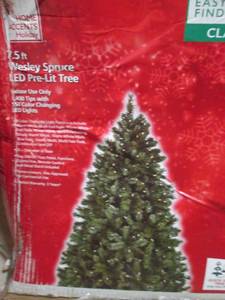 lot 25 image: 7.5 LED Wesley Spruce Tree Open Box, Untested 11