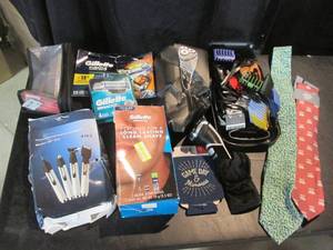 lot 44 image: Mens Lot- Open Boxes- Shaving Kit, Wahl Clipper Set, Boot Brush, 2 Ties, Razor (Max-T),Trimmer Kit, Gillette Razors Replacements, Mach 3 Kit 12