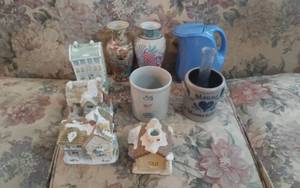 lot 16 image: Collection Of Pottery & 4-Porcelain Houses, Redwing Crock, Mound, MN Crock, Hall Pitcher & Vases