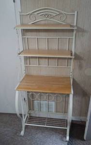 lot 30 image: Wine Rack 28x19x68