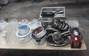 lot 45 image: Table Top Cook Ware 2-Large Chafing Pans, Revere Ware Pots, & Pans, Crock Pots, Pyrex Glass Ware, Stemware
