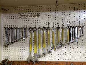 lot 115 image: Lot Of Wrenches (Craftsman & SK)
