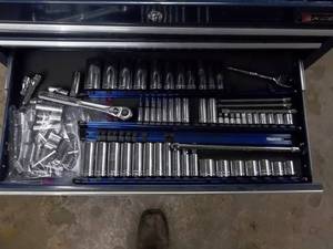 lot 124 image: Lot Of Craftsman Sockets, Ratchets, Extensions, Rails