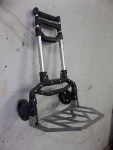 lot 158 image: 2-Wheeler Folding Dolly