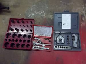 lot 176 image: 2-Double Flare Tools, O-Ring Kit