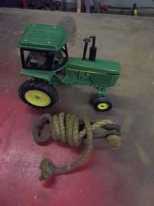 lot 184 image: John Deere Tractor, Bull Leader