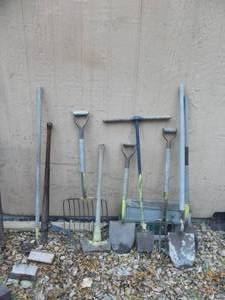 lot 210 image: Hoe, Log Roller, Pitch Fork, Double Head Axe, Shovel, Post Hole Digger