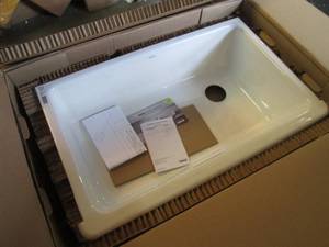 lot 1 image: Kohler Whitehaven Undermount Farmho...