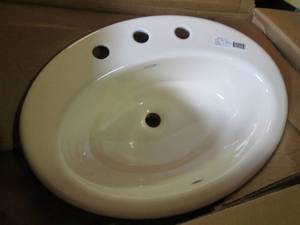 lot 11 image: Kohler Thoreau Drop-In Cast Iron Ba...