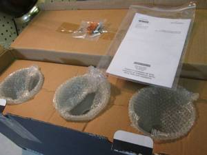 lot 16 image: Kohler Devonshire 3-Light Vanity Li...