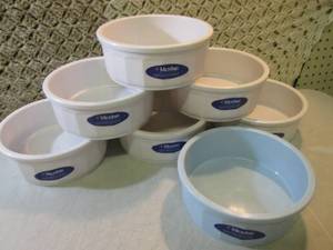 lot 111 image: 7 Large 6 Cup Dog Bowls  RM1 ...