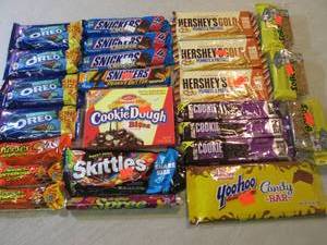 lot 117 image: Lot of Assorted Candy  B-2...