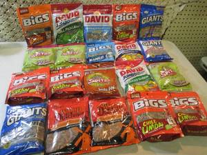 lot 120 image: Lot of Assorted Sunflower Seeds  EC...