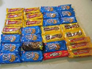 lot 130 image: Lot of Assorted Cookies  C-1...