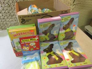 lot 136 image: Box Full of Misc Easter Decor Candy...