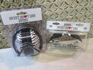 lot 215 image: Set of Shooting Glasses and Earmuff...