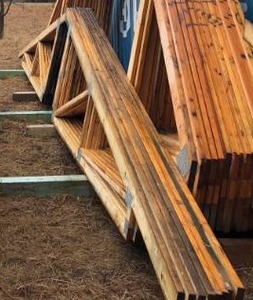 lot 2 image: Trusses