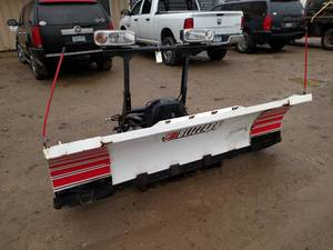 lot 5 image: 2013 Blizzard 8100PP 8 Plow with W...