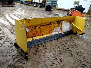 lot 14 image: 99 Skid Loader Snow Pusher...