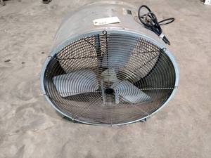 lot 29 image: Future Products 30 Fan, Works...