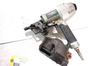 lot 32 image: Hitachi NV 65AH Coil Nailer...