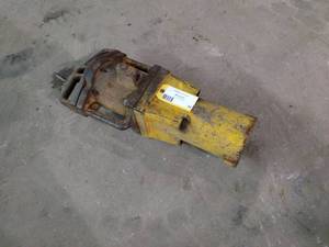 lot 38 image: Rhino PD110 Pneumatic Post Driver...