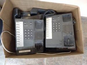 lot 87 image: (14) Toshiba EKT6510-H Office Telep...