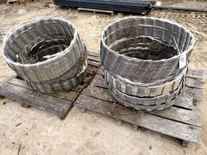 lot 57 image: (500) 30 Diameter Insta Barrier S...