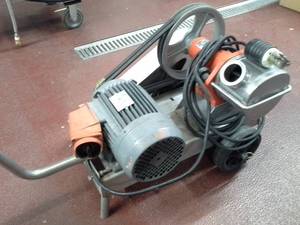 lot 9 image: Three Phase Pump
