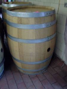 lot 302 image: Wine Barrel