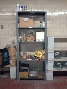 lot 358 image: 5-Tier Metal Shelving Unit