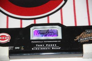 2002 Tony Perez Framed Patch Auto 156250