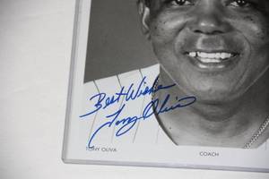 Tony Oliva Minnesota Twins 8x10 Photo Auto