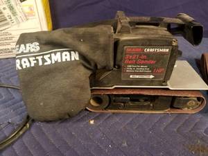 lot 22 image: Sears Craftsman Belt Sander