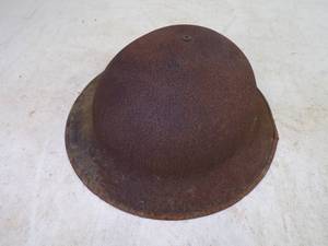 lot 22 image: Vintage Military Helmet