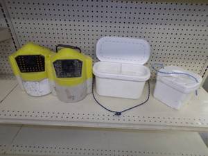 lot 50 image: Bait Containers