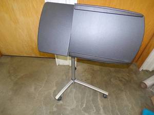 lot 56 image: Computer Table Black