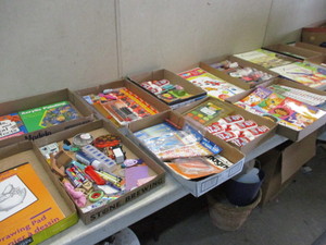 lot 29 image: Craft Supplies