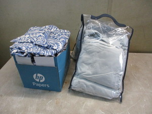 lot 36 image: King Size Sheets and Pillowcases