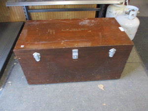 lot 51 image: Footlocker